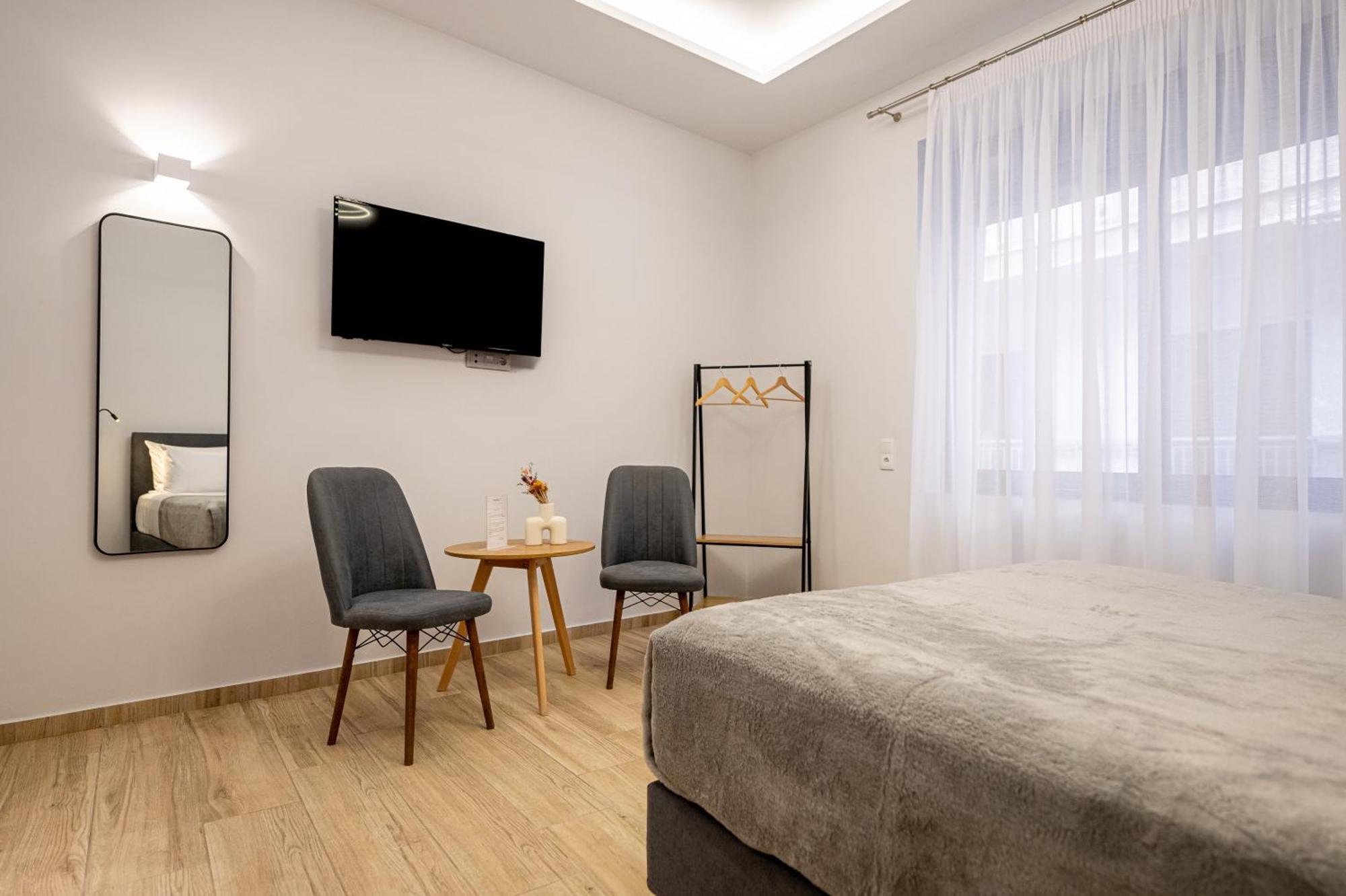 Phaedrus Living: The Nine Muses Calliope Atenas Exterior foto